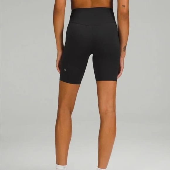 Lululemon Base Pace High Rise Bike Shorts 8" Black 4 NWT - Picture 2 of 15